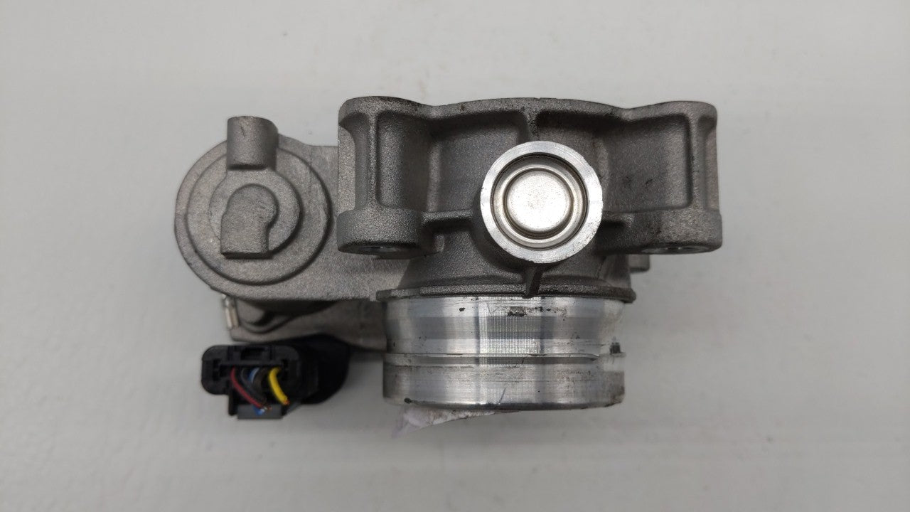 2018-2019 Chevrolet Equinox Throttle Body P/N:12659491BA 12671379AA Fits Fits 2016 2017 2018 2019 OEM Used Auto Parts - Oemu