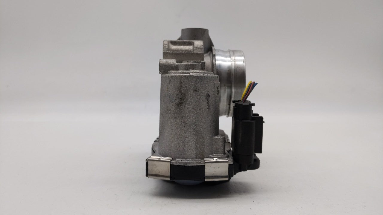 2018-2019 Chevrolet Equinox Throttle Body P/N:12659491BA 12671379AA Fits Fits 2016 2017 2018 2019 OEM Used Auto Parts - Oemu