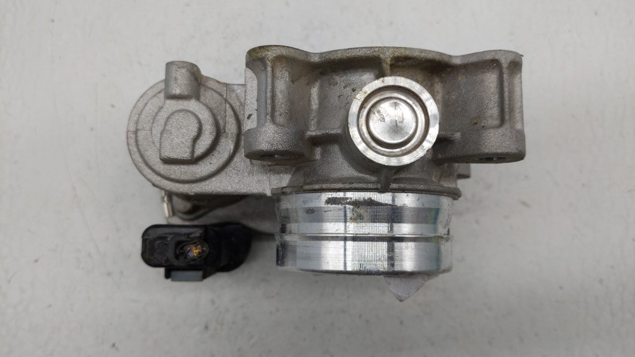 2018-2019 Chevrolet Equinox Throttle Body P/N:12659491BA 12671379AA Fits Fits 2016 2017 2018 2019 OEM Used Auto Parts - Oemu