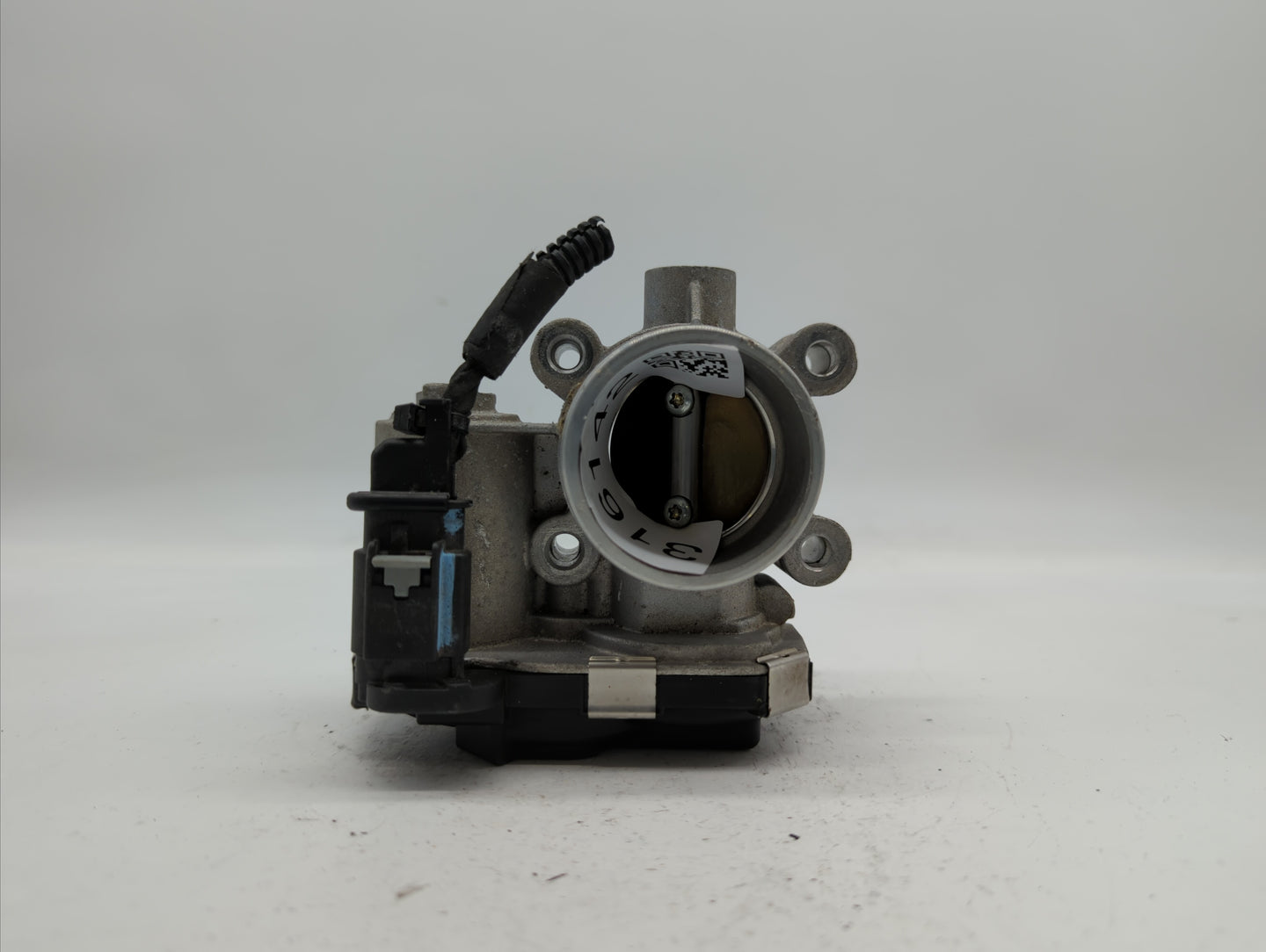 2018-2019 Chevrolet Equinox Throttle Body P/N:12659491BA 12671379AA Fits Fits 2016 2017 2018 2019 OEM Used Auto Parts - Oemu