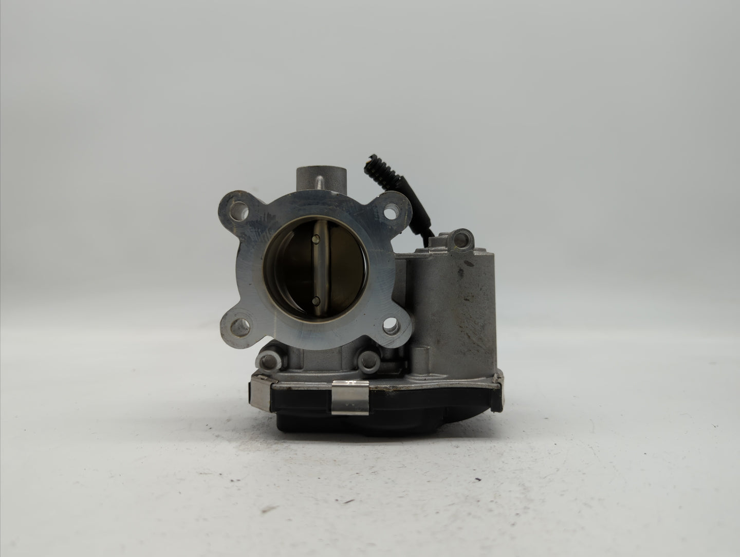 2018-2019 Chevrolet Equinox Throttle Body P/N:12659491BA 12671379AA Fits Fits 2016 2017 2018 2019 OEM Used Auto Parts - Oemu