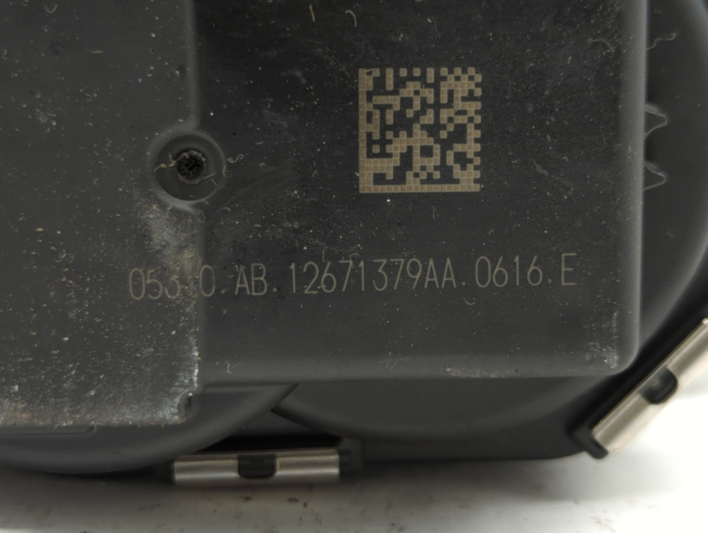 2018-2019 Chevrolet Equinox Throttle Body P/N:12659491BA 12671379AA Fits Fits 2016 2017 2018 2019 OEM Used Auto Parts - Oemu