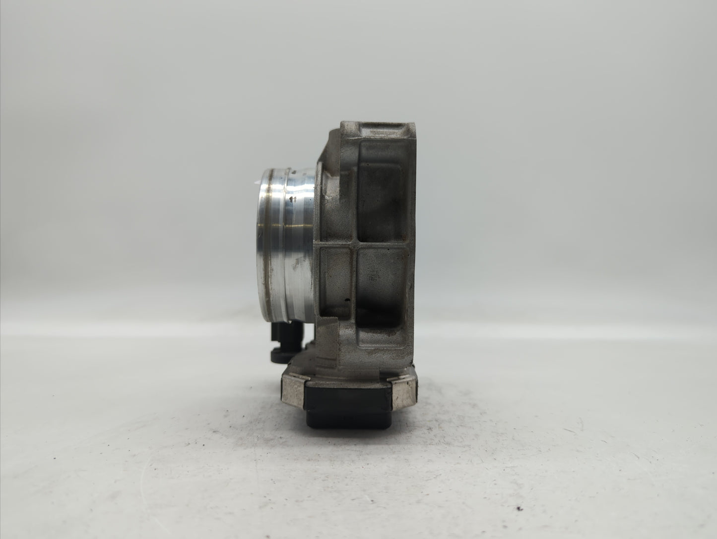 2018-2019 Chevrolet Equinox Throttle Body P/N:12670837AA 12681472AA, 12670937AA Fits Fits 2013 2014 2015 2016 2017 2018 2019