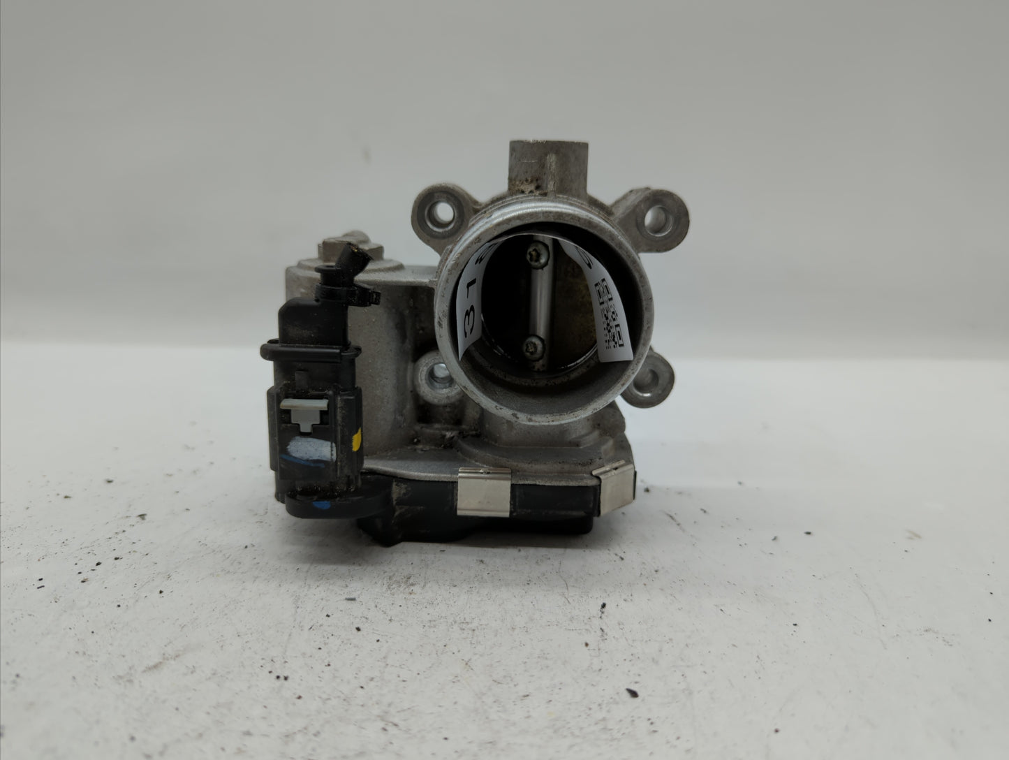2018-2019 Chevrolet Equinox Throttle Body P/N:12659491BA 12671379AA Fits Fits 2016 2017 2018 2019 OEM Used Auto Parts - Oemu