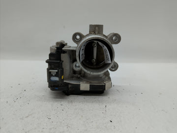 2018-2019 Chevrolet Equinox Throttle Body P/N:12659491BA 12671379AA Fits Fits 2016 2017 2018 2019 OEM Used Auto Parts - Oemu