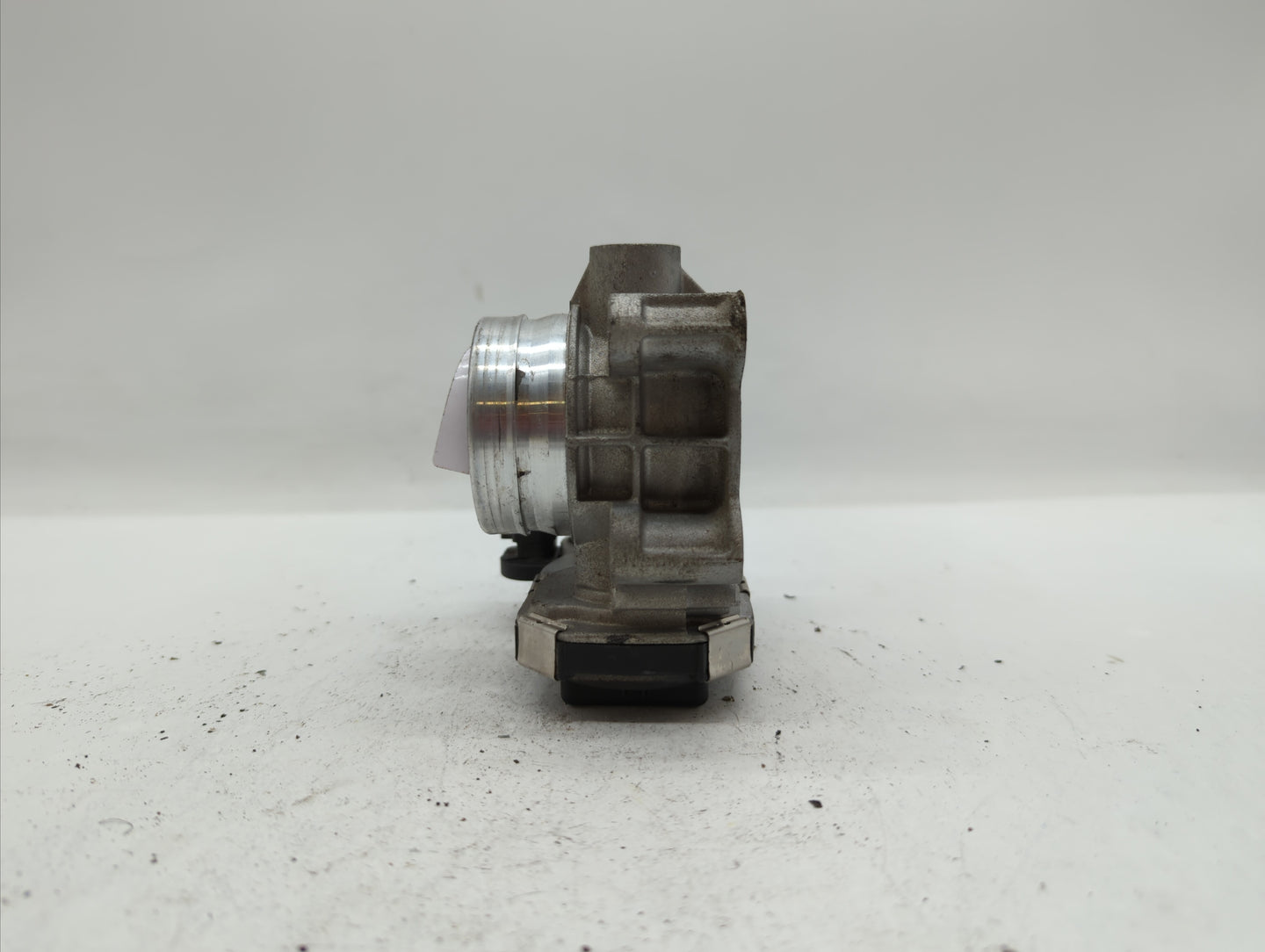 2018-2019 Chevrolet Equinox Throttle Body P/N:12659491BA 12671379AA Fits Fits 2016 2017 2018 2019 OEM Used Auto Parts - Oemu