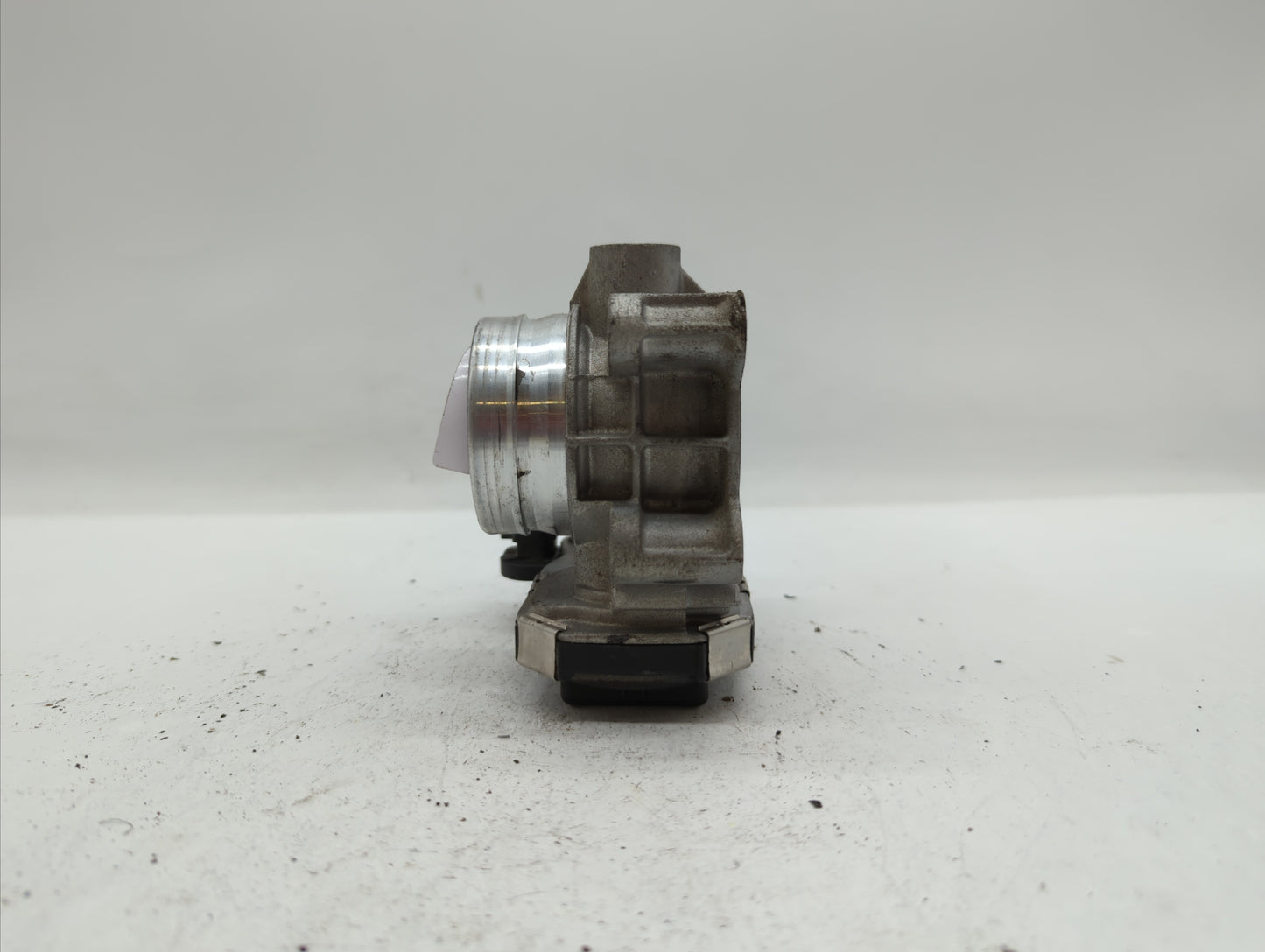 2018-2019 Chevrolet Equinox Throttle Body P/N:12659491BA 12671379AA Fits Fits 2016 2017 2018 2019 OEM Used Auto Parts - Oemu