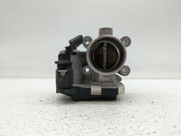 2018-2019 Chevrolet Equinox Throttle Body P/N:12671379AA Fits Fits 2016 2017 2018 2019 OEM Used Auto Parts - Oemusedautopart