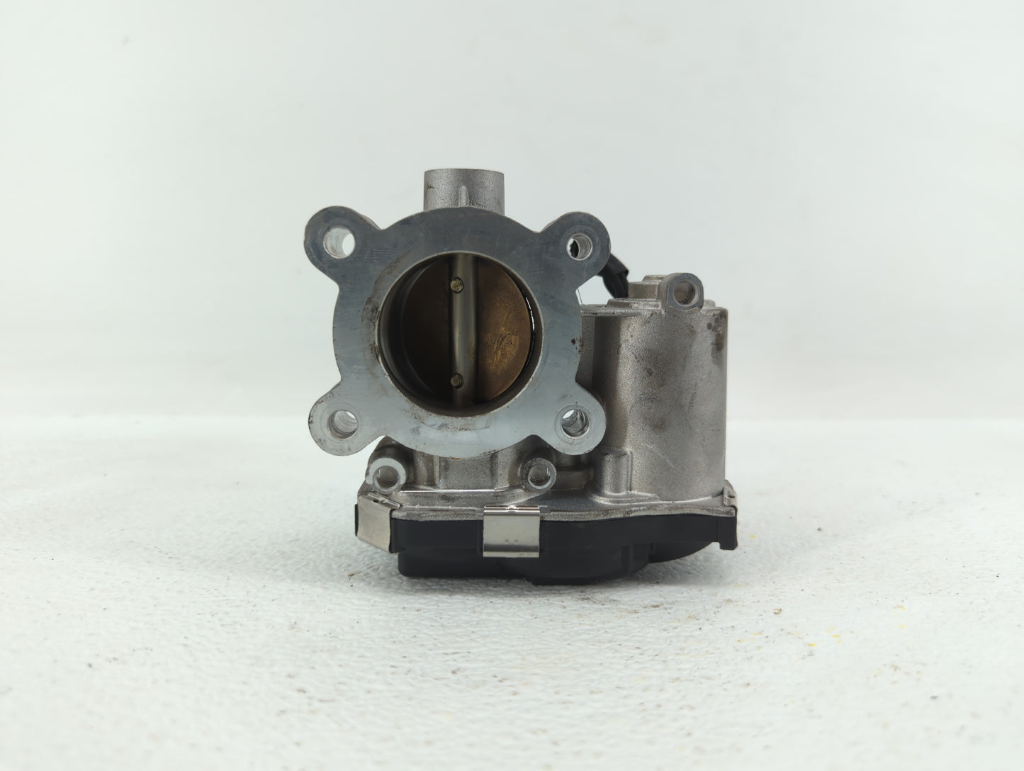 2018-2019 Chevrolet Equinox Throttle Body P/N:12671379AA Fits Fits 2016 2017 2018 2019 OEM Used Auto Parts - Oemusedautopart