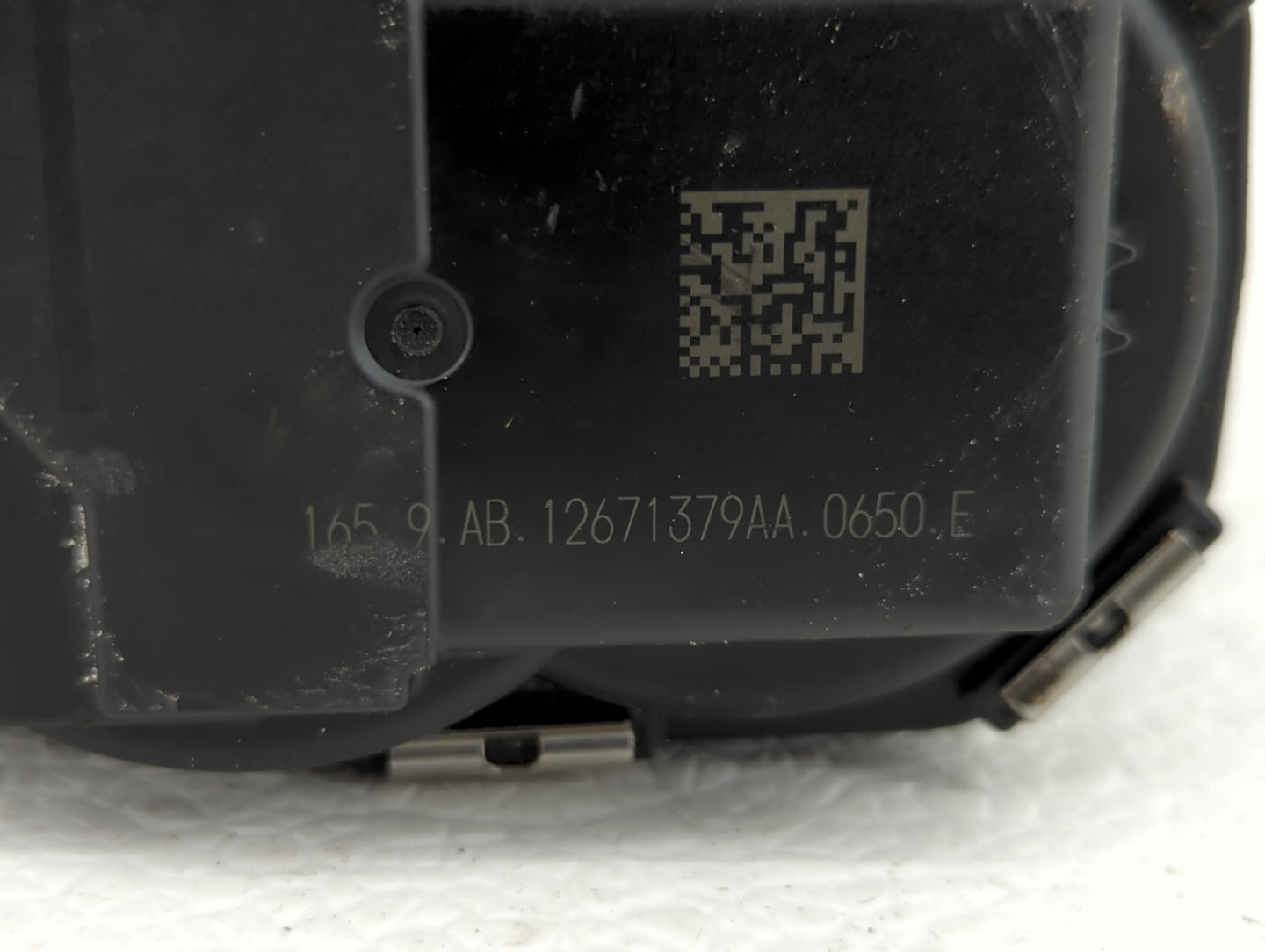 2018-2019 Chevrolet Equinox Throttle Body P/N:12671379AA Fits Fits 2016 2017 2018 2019 OEM Used Auto Parts - Oemusedautopart