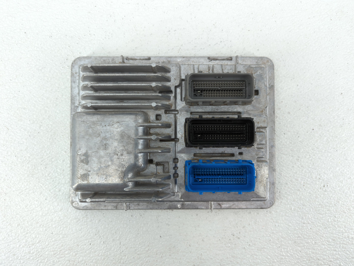 2018-2019 Chevrolet Equinox PCM Engine Control Computer ECU ECM PCU OEM P/N:12692038 12700116, 12669908 Fits Fits 2017 2018 