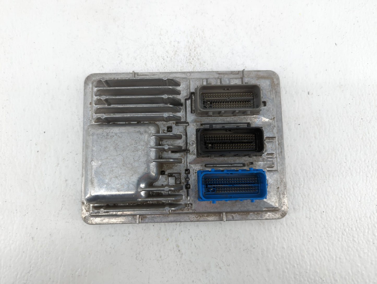 2018-2019 Chevrolet Equinox PCM Engine Control Computer ECU ECM PCU OEM P/N:12688973 12692038, 12700116 Fits Fits 2017 2018 