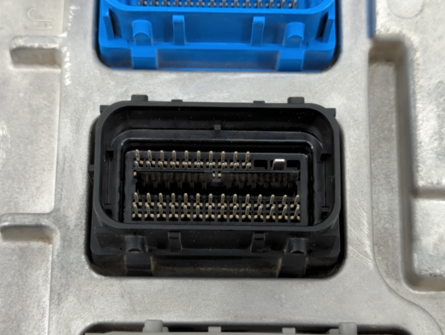 2020 Chevrolet Equinox PCM Engine Control Computer ECU ECM PCU OEM P/N:12702989 12696017, 12703745, 12717886, 12711695 Fits 