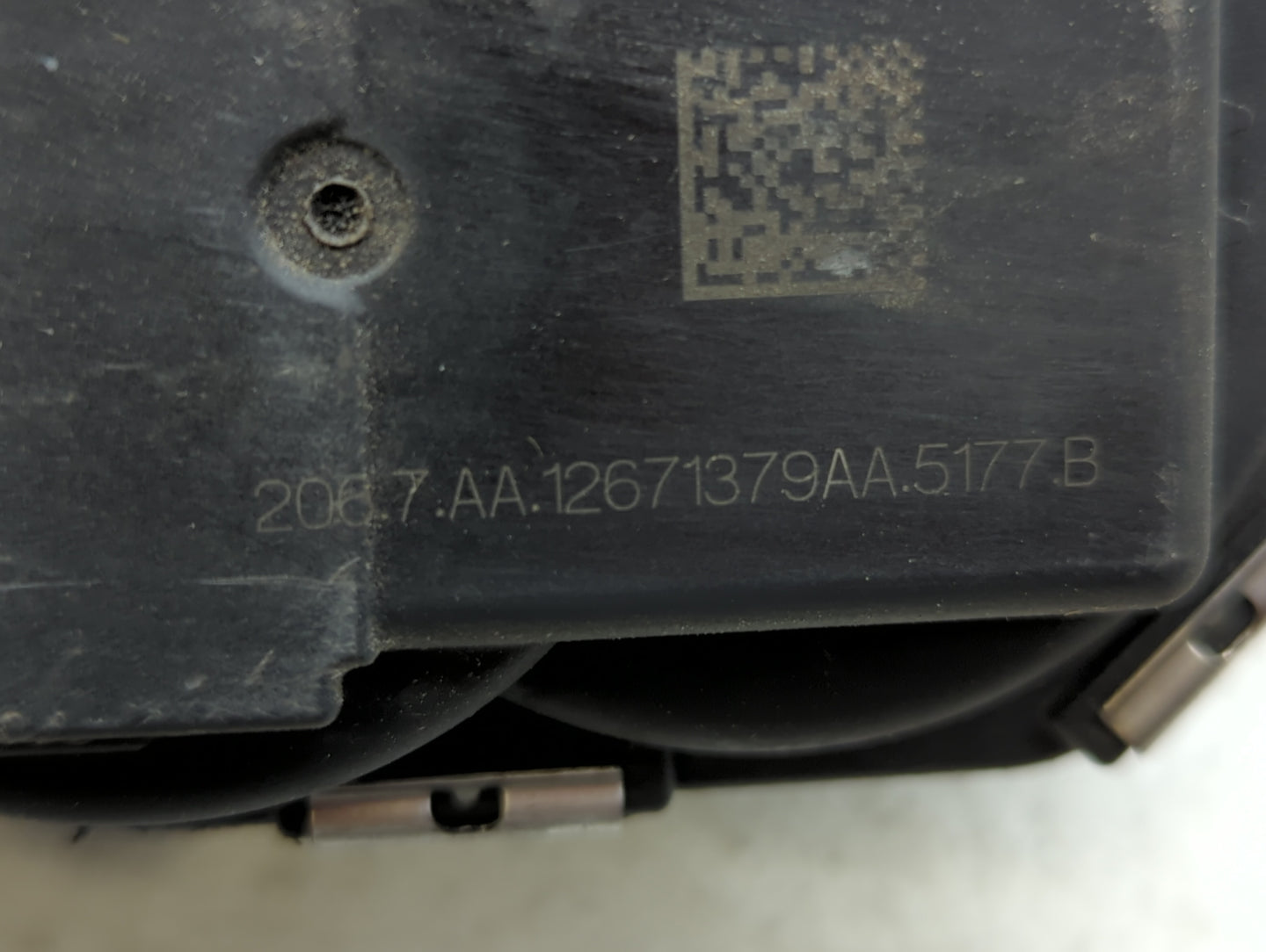 2018-2019 Chevrolet Equinox Throttle Body P/N:12671379AA Fits Fits 2016 2017 2018 2019 OEM Used Auto Parts - Oemusedautopart