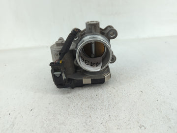 2018-2022 Chevrolet Equinox Throttle Body P/N:12671379AA Fits Fits 2016 2017 2018 2019 2020 2021 2022 OEM Used Auto Parts - 
