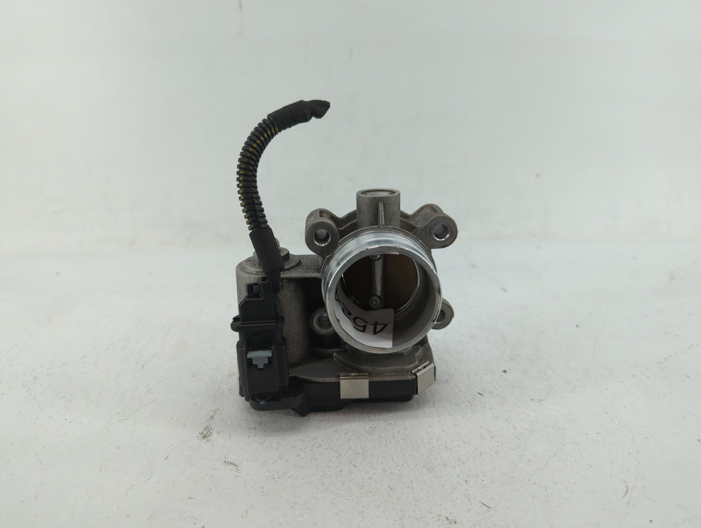 2018-2022 Chevrolet Equinox Throttle Body P/N:12671379AA Fits Fits 2016 2017 2018 2019 2020 2021 2022 OEM Used Auto Parts - 
