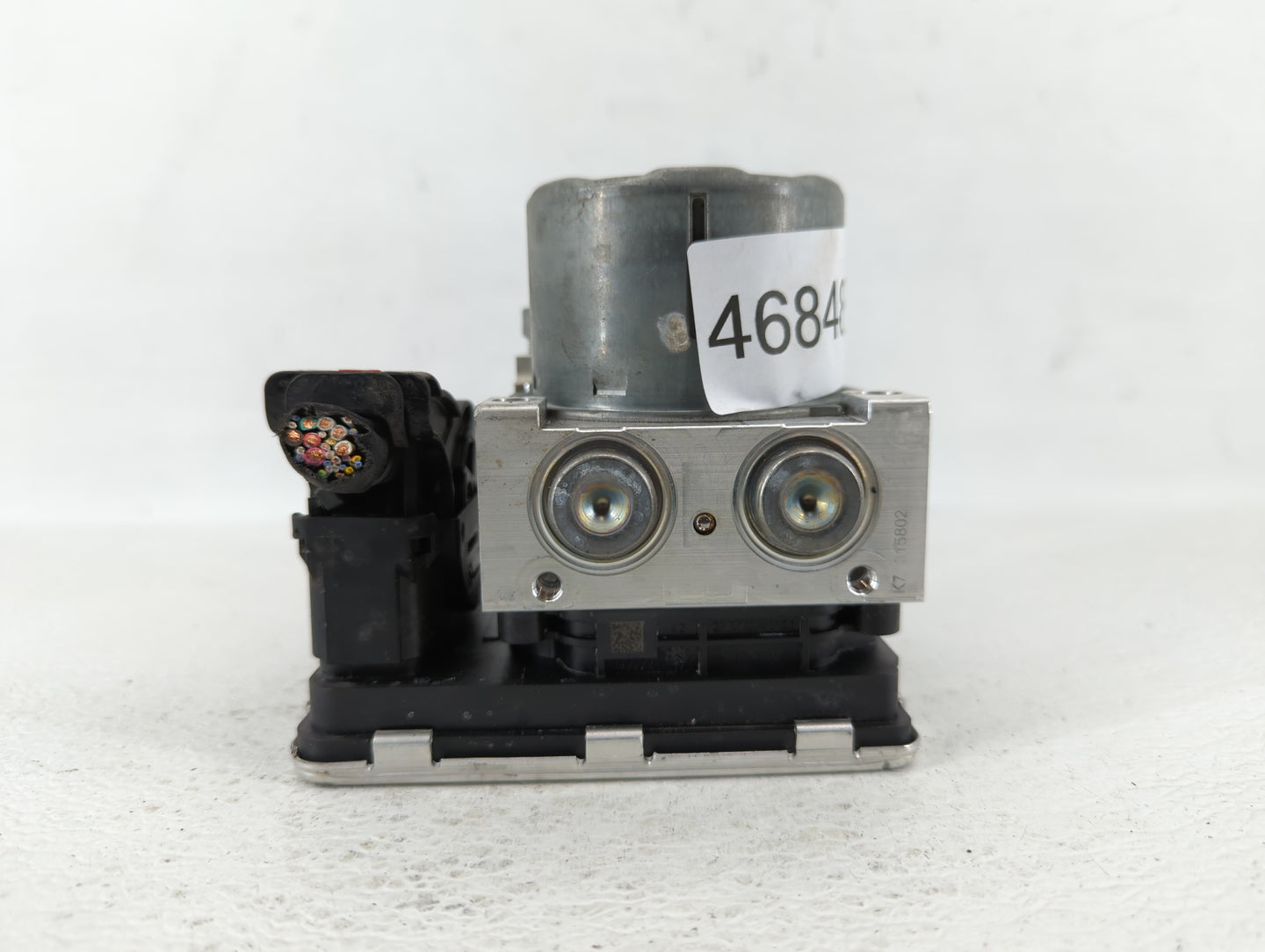 2020-2022 Chevrolet Equinox ABS Pump Control Module Replacement P/N:84825144 84715330 Fits Fits 2020 2021 2022 OEM Used Auto