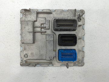 2020-2022 Chevrolet Equinox PCM Engine Control Computer ECU ECM PCU OEM P/N:12703745 12717886, 12696017 Fits Fits 2020 2021 