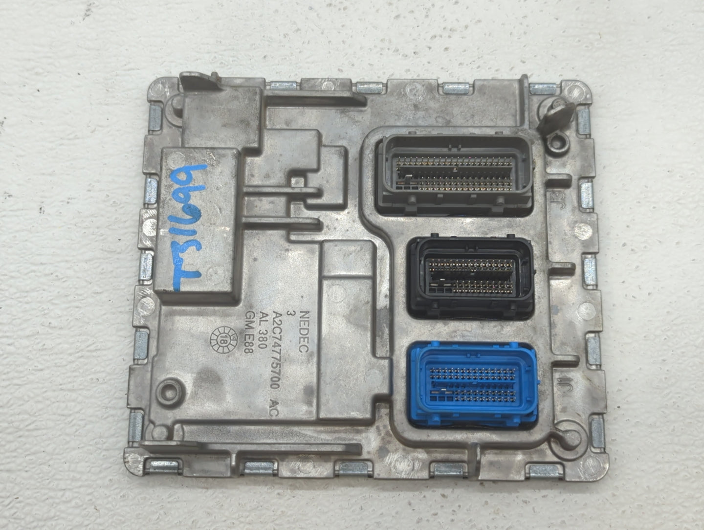 2020-2022 Chevrolet Equinox PCM Engine Control Computer ECU ECM PCU OEM P/N:12703745 12717886, 12696017 Fits Fits 2020 2021 