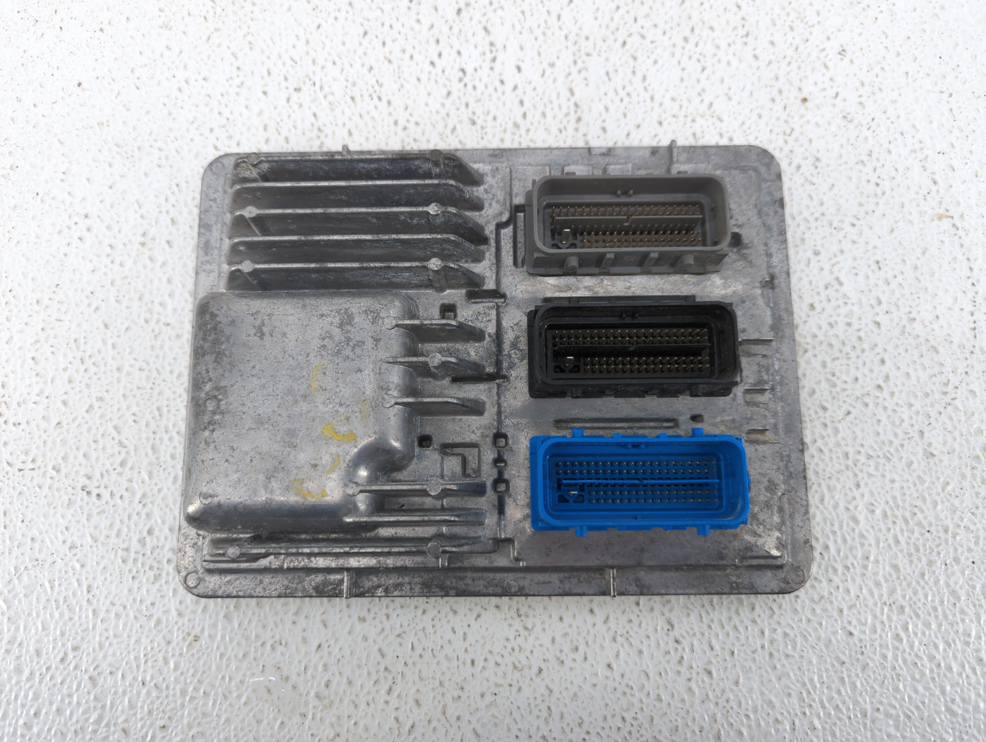 2018-2020 Chevrolet Equinox PCM Engine Control Computer ECU ECM PCU OEM P/N:12692812 12700116 Fits OEM Used Auto Parts - Oem