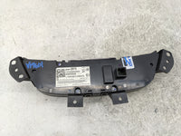 2019-2021 Chevrolet Equinox Climate Control Module Temperature AC/Heater Replacement P/N:84612975 7370200000000X Fits OEM Us