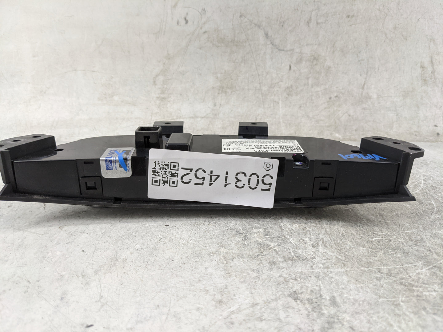 2019-2021 Chevrolet Equinox Climate Control Module Temperature AC/Heater Replacement P/N:84612975 7370200000000X Fits OEM Us