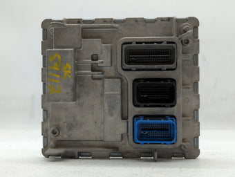 compare product 2020-2022 Chevrolet Equinox PCM Engine Control Computer ECU ECM PCU OEM P/N:12710152 Fits Fits 2020 2021 2022 OEM Used Auto Parts