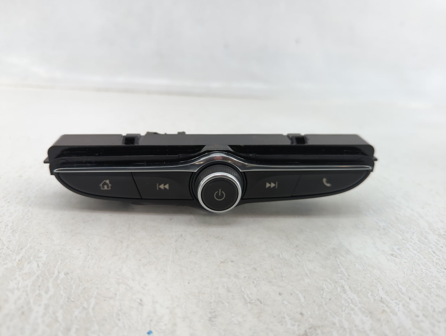 2019-2022 Chevrolet Equinox Radio AM FM Cd Player Receiver Replacement P/N:84491778 Fits Fits 2018 2019 2020 2021 2022 OEM U