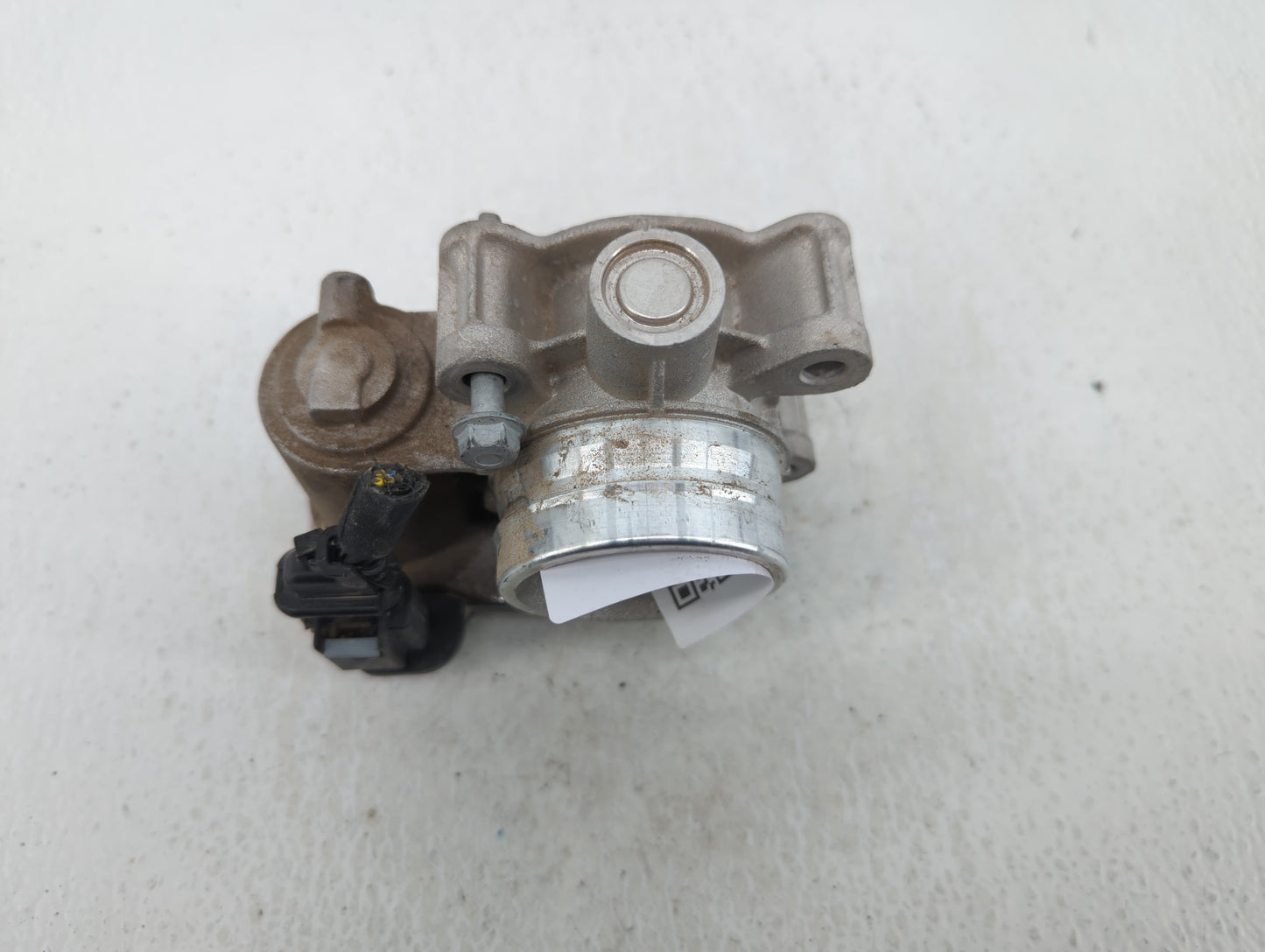 2018-2022 Chevrolet Equinox Throttle Body P/N:12671379AA Fits Fits 2016 2017 2018 2019 2020 2021 2022 OEM Used Auto Parts - 