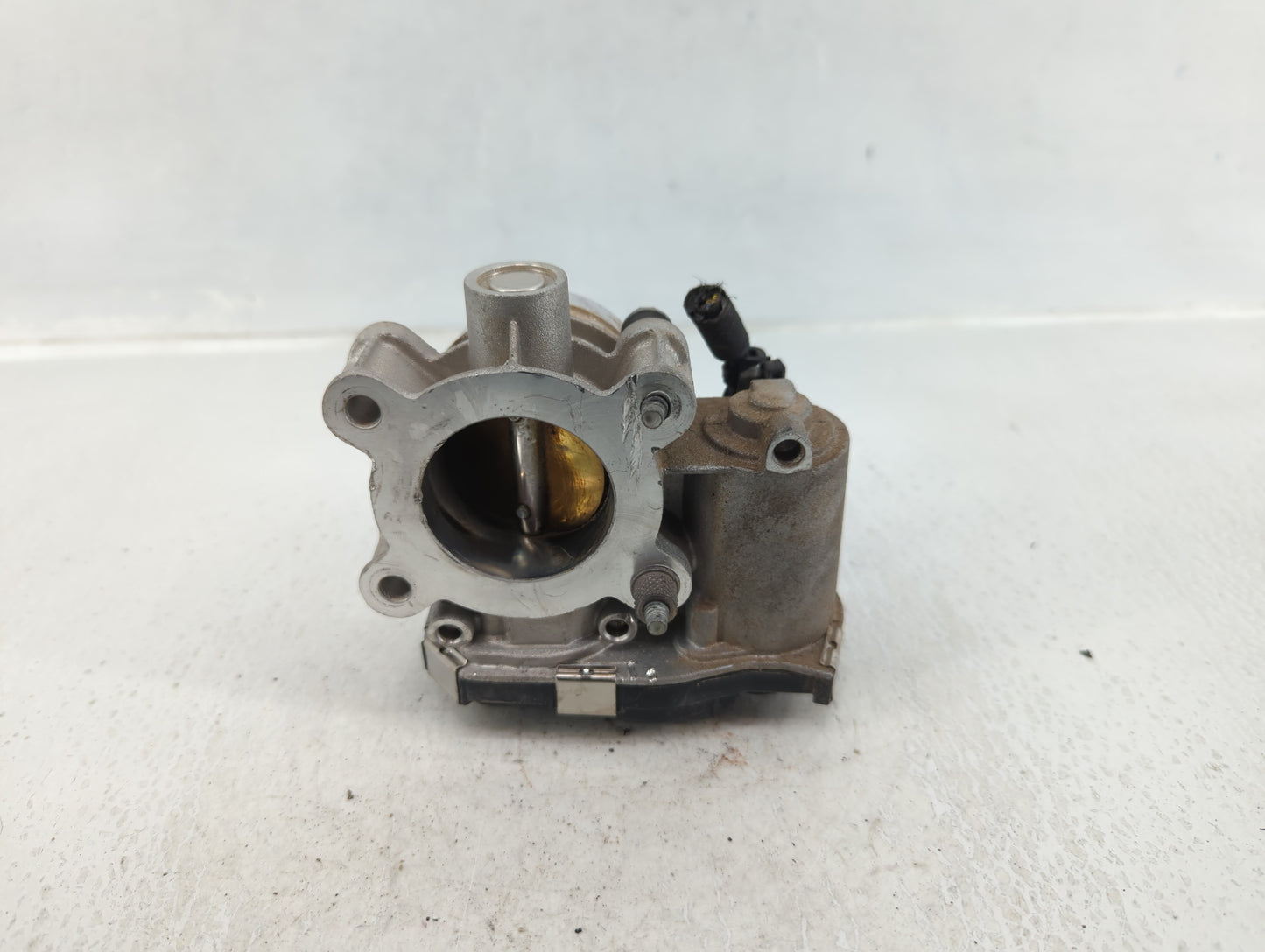 2018-2022 Chevrolet Equinox Throttle Body P/N:12671379AA Fits Fits 2016 2017 2018 2019 2020 2021 2022 OEM Used Auto Parts - 