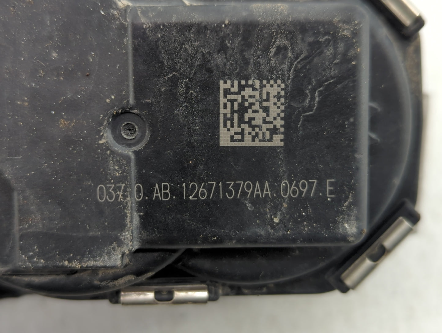 2018-2022 Chevrolet Equinox Throttle Body P/N:12671379AA Fits Fits 2016 2017 2018 2019 2020 2021 2022 OEM Used Auto Parts - 