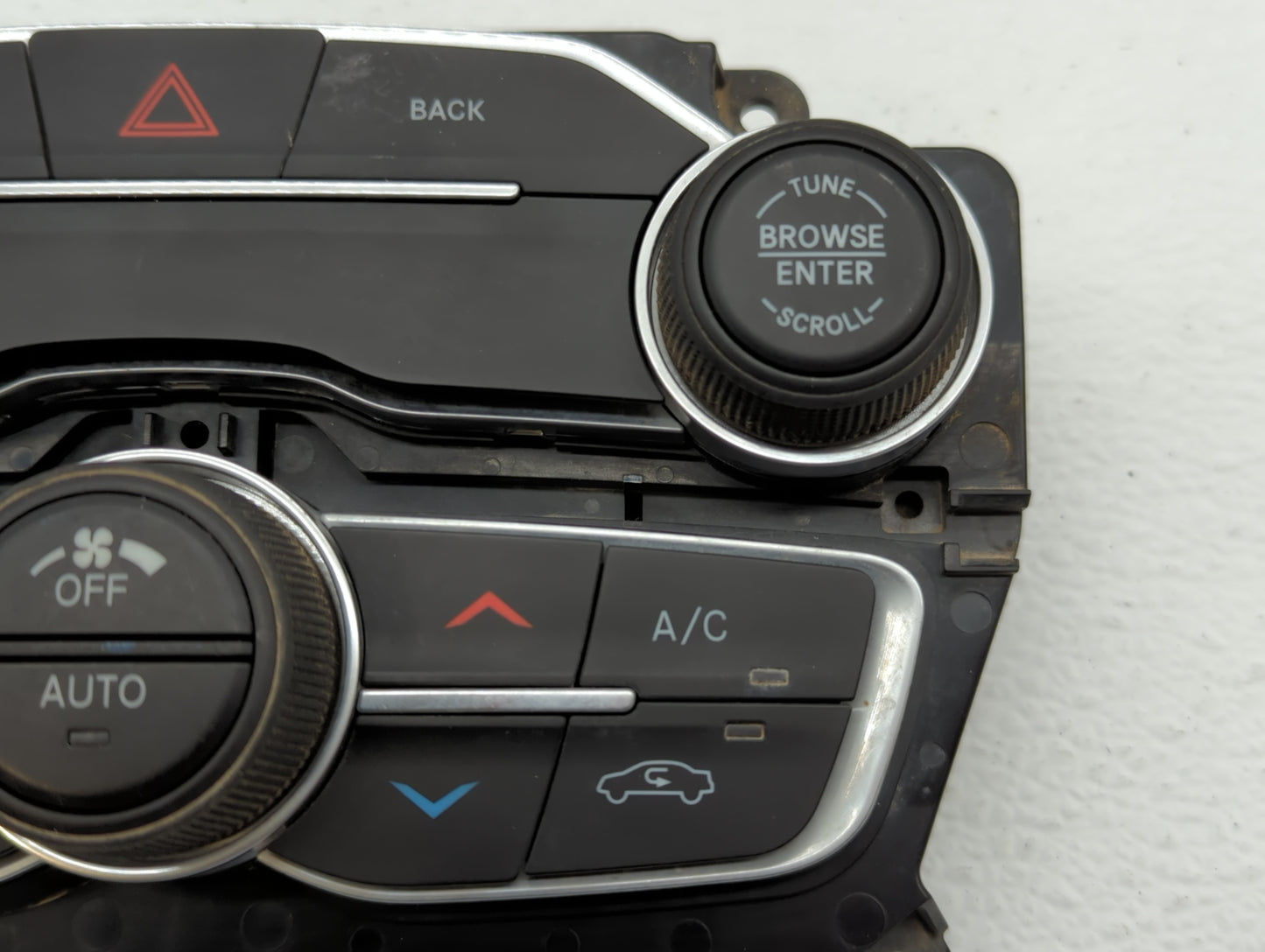 2019-2021 Chevrolet Equinox Climate Control Module Temperature AC/Heater Replacement P/N:20150327 Fits Fits 2019 2020 2021 O