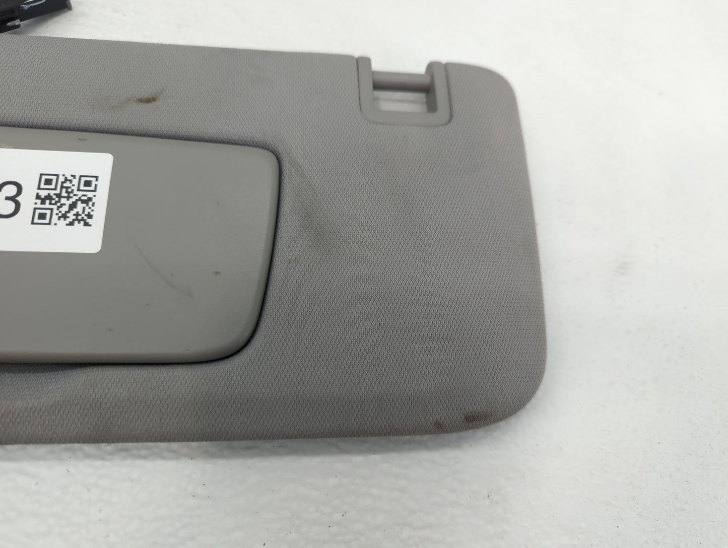 2020-2022 Chevrolet Equinox Sun Visor Shade Replacement Driver Left Mirror Fits Fits 2020 2021 2022 OEM Used Auto Parts - Oe