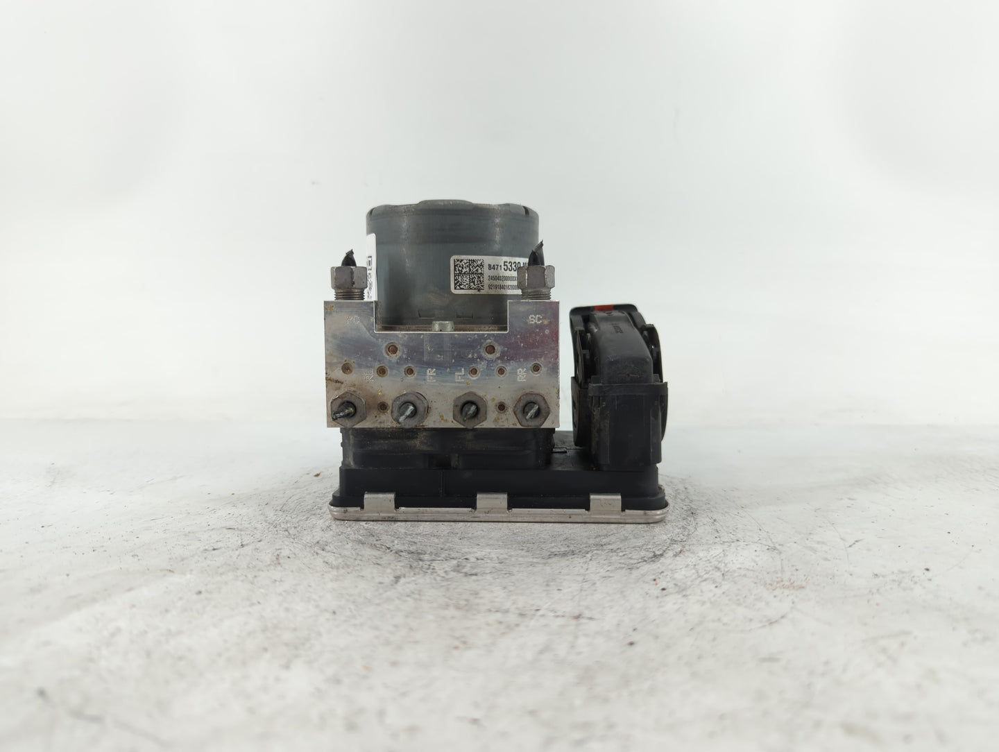 2020 Chevrolet Equinox ABS Pump Control Module Replacement P/N:84715330 Fits Fits 2021 OEM Used Auto Parts - Oemusedautopart