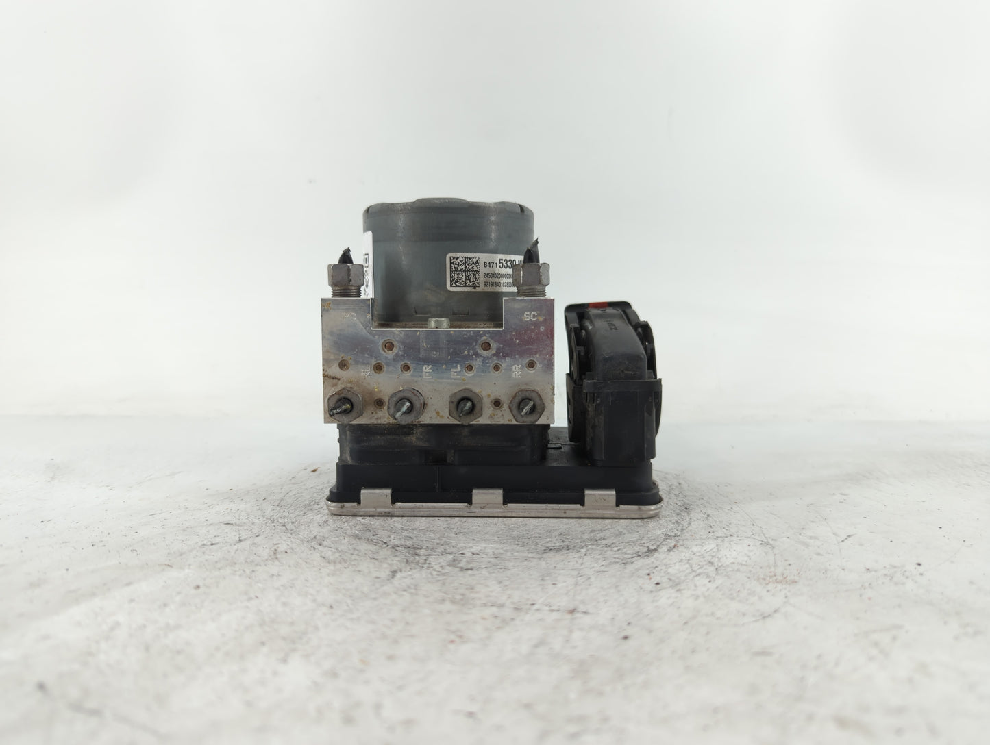 2020 Chevrolet Equinox ABS Pump Control Module Replacement P/N:84715330 Fits Fits 2021 OEM Used Auto Parts - Oemusedautopart