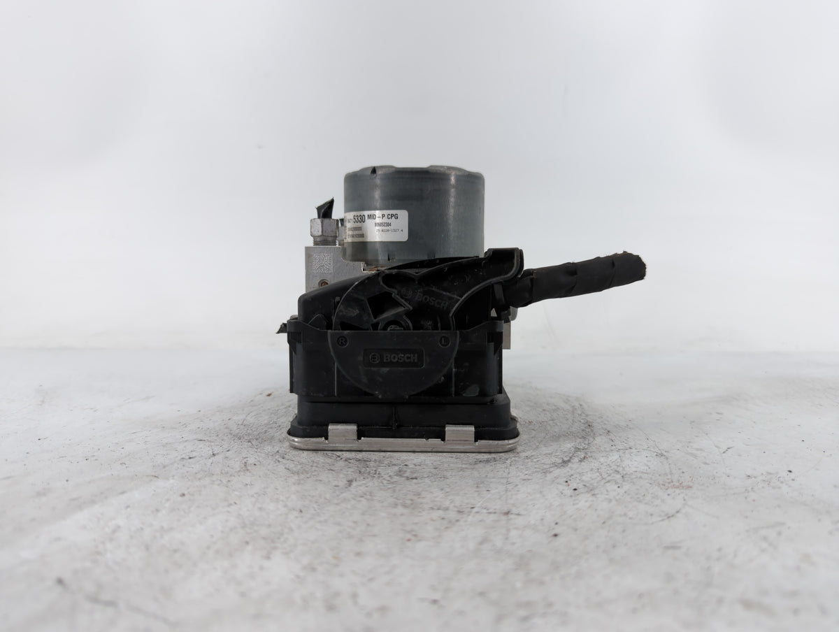 2020 Chevrolet Equinox Anti-Lock Brake ABS Pump Module Actuator OEM P/N:84715330 Fits Fits 2021 OEM Used Auto Parts - Oemuse