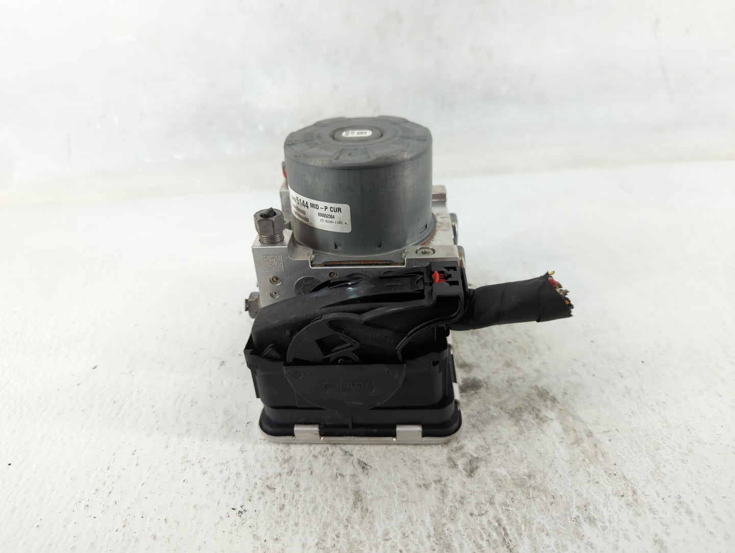 2020-2022 Chevrolet Equinox ABS Pump Control Module Replacement P/N:84825144 Fits Fits 2020 2021 2022 OEM Used Auto Parts - 