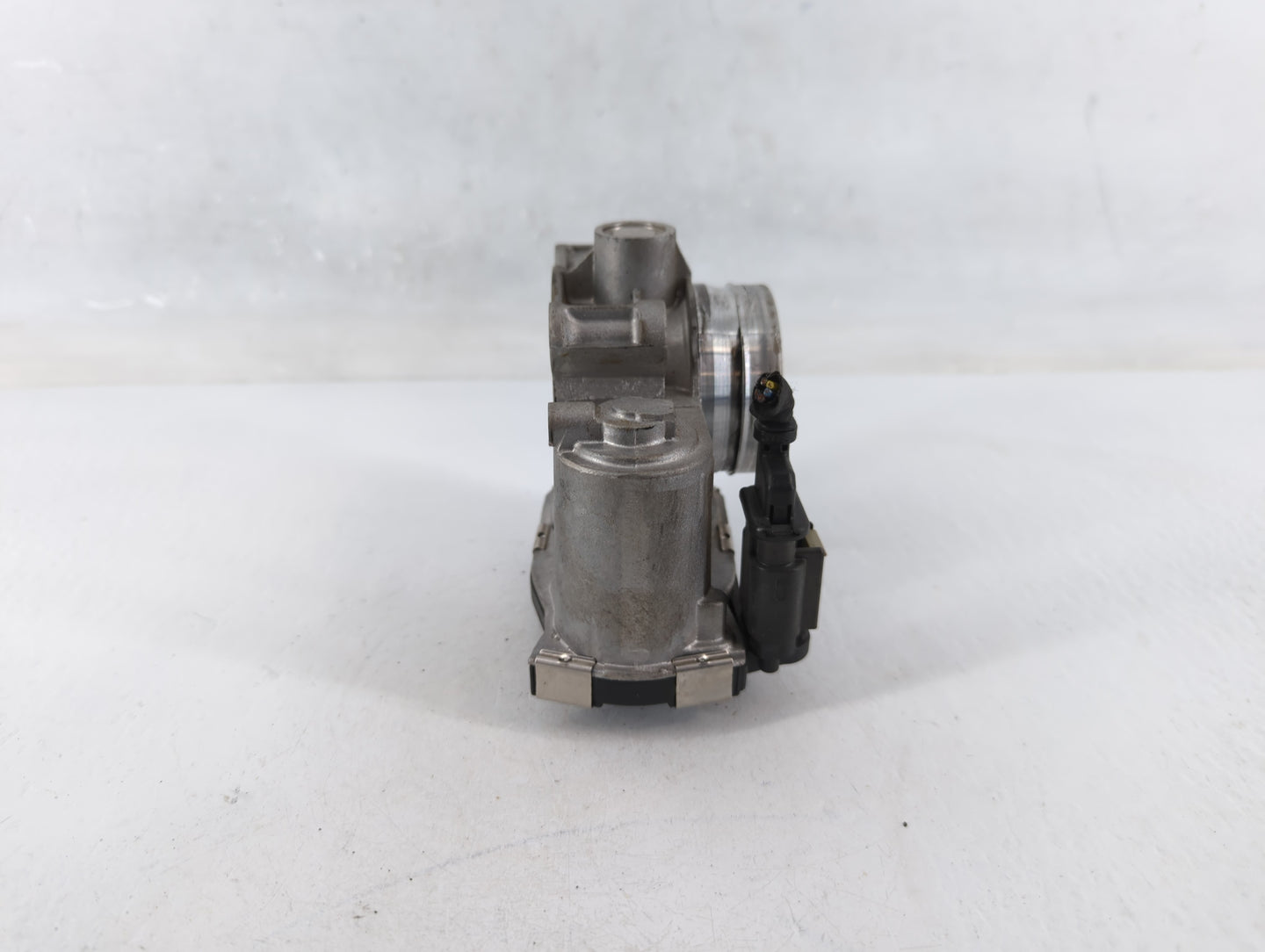2018-2022 Chevrolet Equinox Throttle Body P/N:12659491AA Fits Fits 2016 2017 2018 2019 2020 2021 2022 OEM Used Auto Parts - 