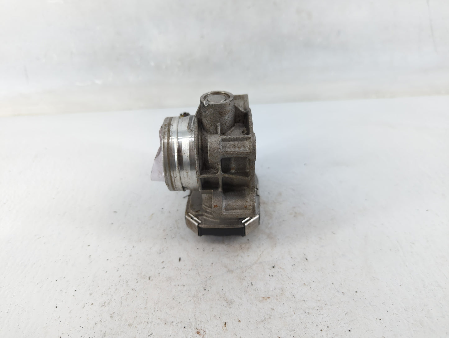 2018-2022 Chevrolet Equinox Throttle Body P/N:12659491BA Fits Fits 2016 2017 2018 2019 2020 2021 2022 OEM Used Auto Parts - 