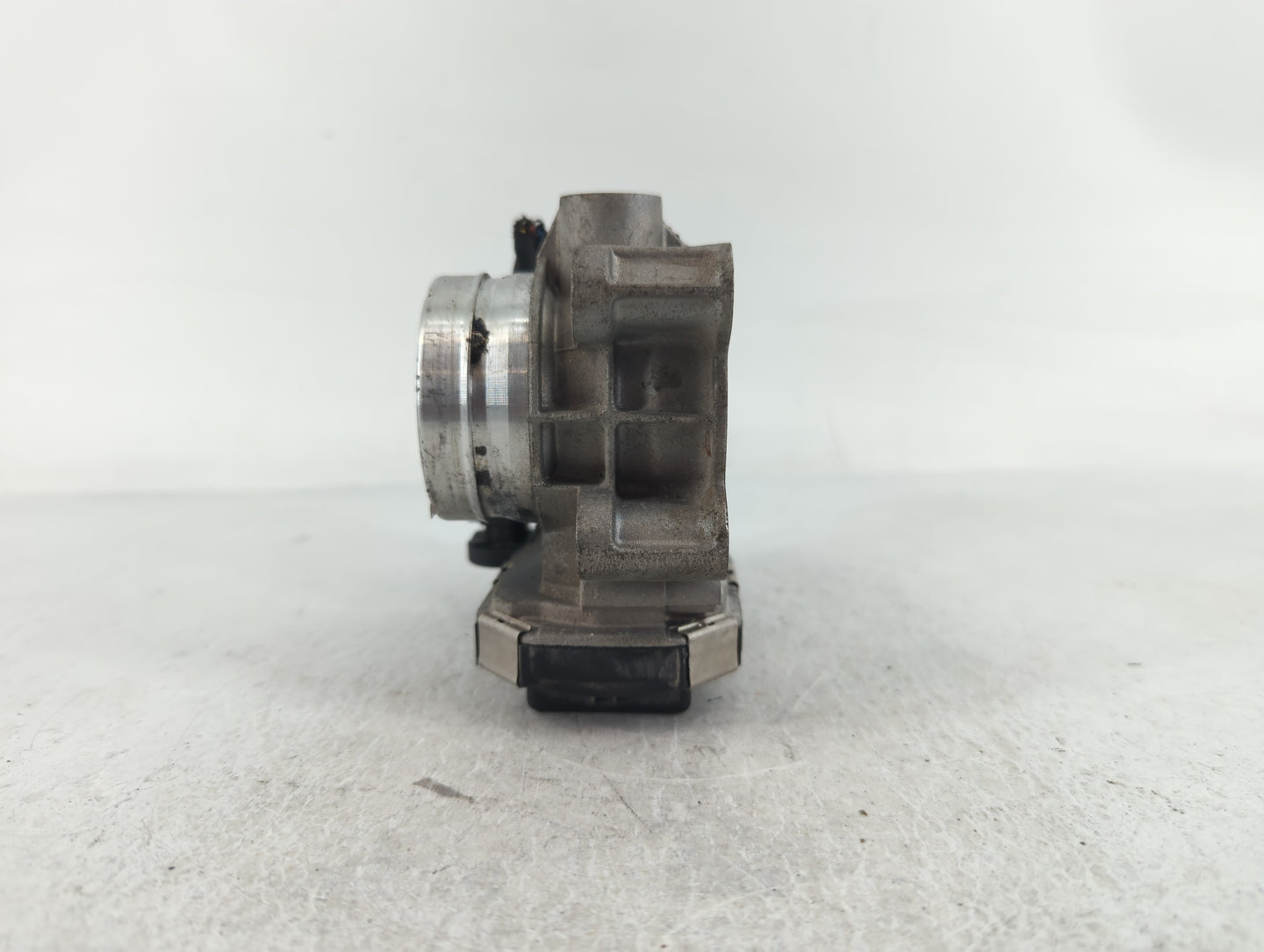 2018-2022 Chevrolet Equinox Throttle Body P/N:1267139AA Fits Fits 2016 2017 2018 2019 2020 2021 2022 OEM Used Auto Parts - O