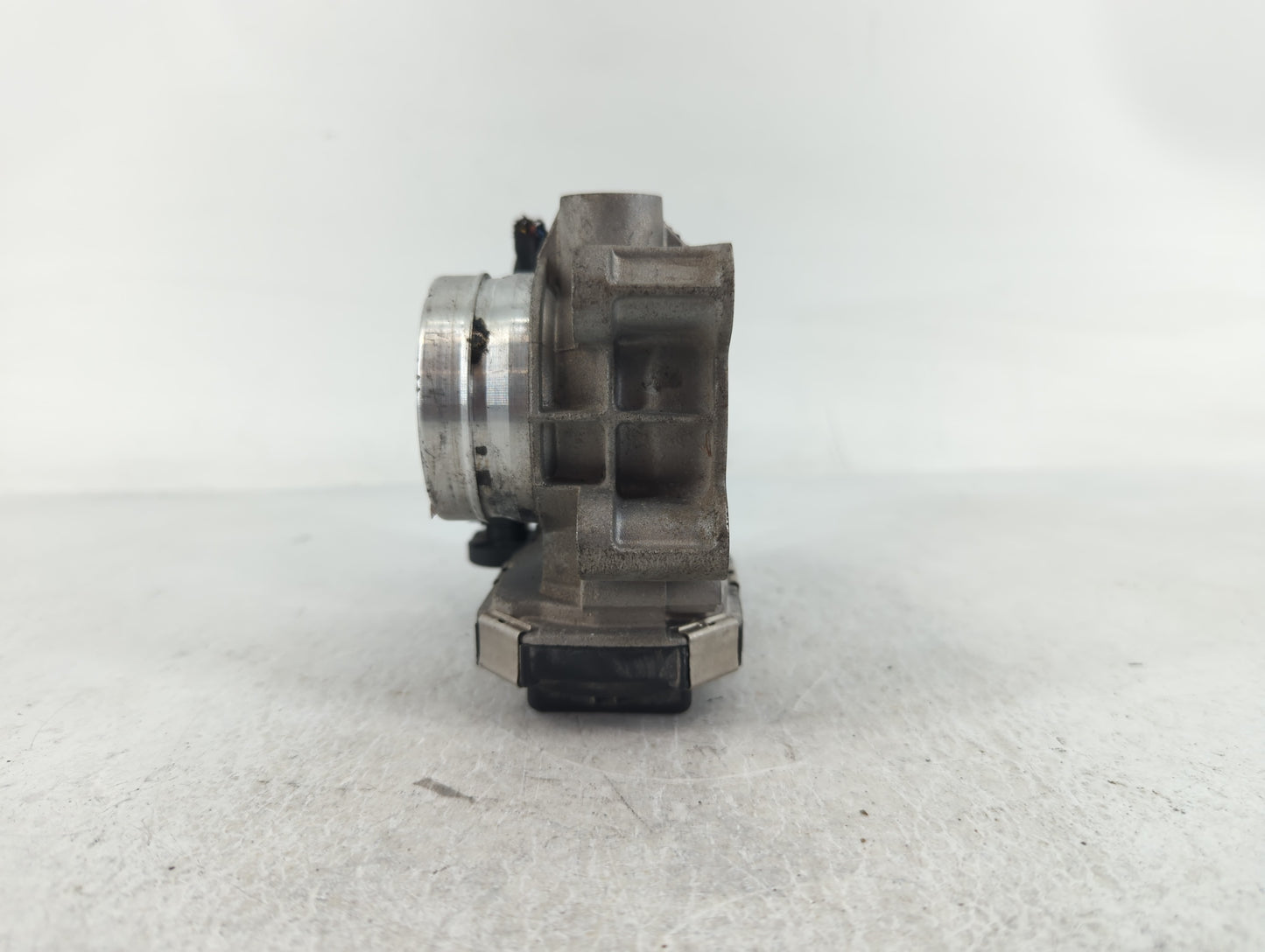 2018-2022 Chevrolet Equinox Throttle Body P/N:1267139AA Fits Fits 2016 2017 2018 2019 2020 2021 2022 OEM Used Auto Parts - O