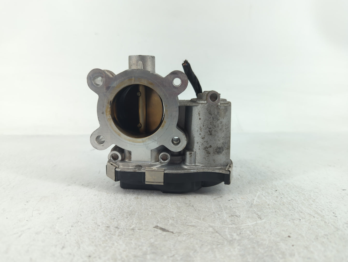 2018-2022 Chevrolet Equinox Throttle Body P/N:1267139AA Fits Fits 2016 2017 2018 2019 2020 2021 2022 OEM Used Auto Parts - O