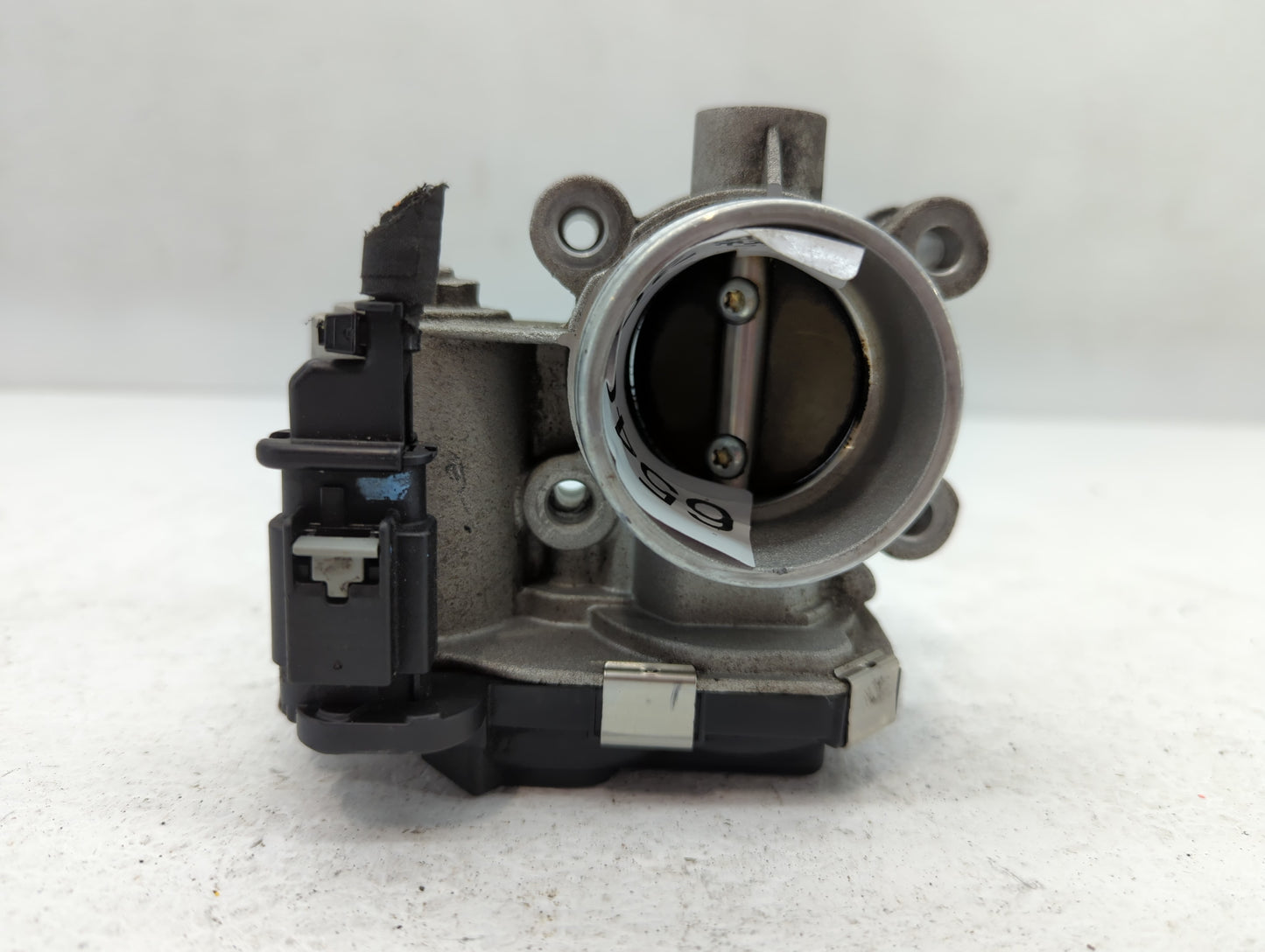 2018-2022 Chevrolet Equinox Throttle Body P/N:1267139AA Fits Fits 2016 2017 2018 2019 2020 2021 2022 OEM Used Auto Parts - O