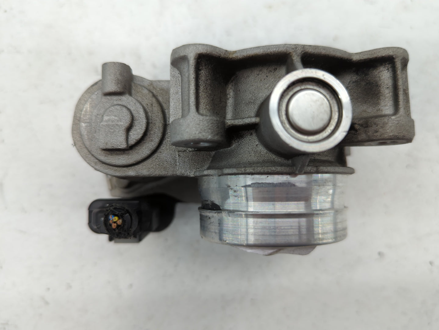 2018-2022 Chevrolet Equinox Throttle Body P/N:1267139AA Fits Fits 2016 2017 2018 2019 2020 2021 2022 OEM Used Auto Parts - O