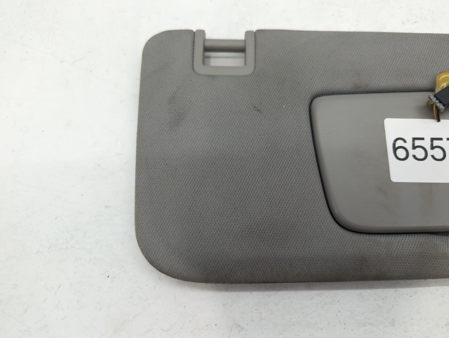 2020-2022 Chevrolet Equinox Sun Visor Shade Replacement Passenger Right Mirror Fits Fits 2020 2021 2022 OEM Used Auto Parts 