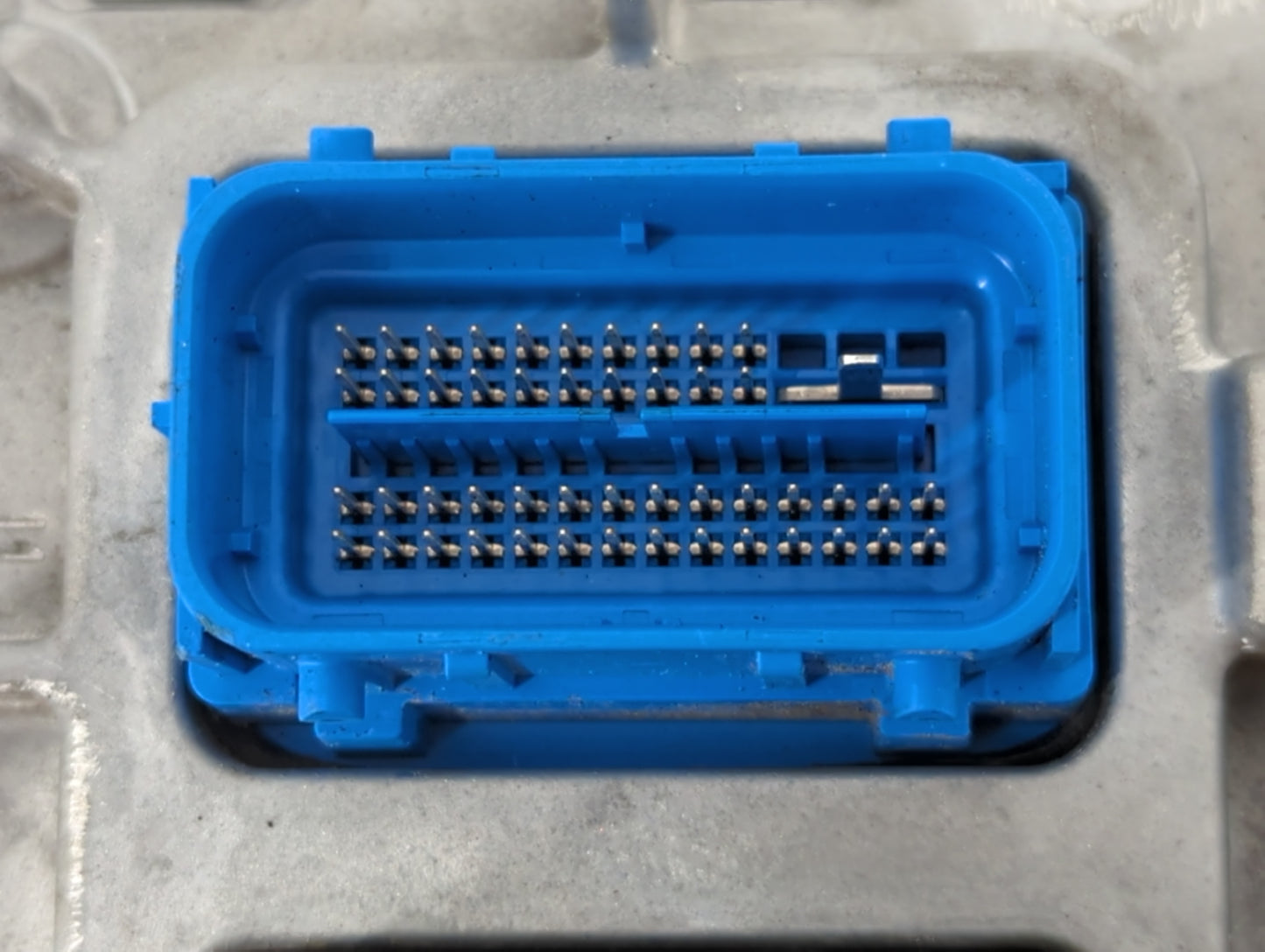 2020-2022 Chevrolet Equinox PCM Engine Control Computer ECU ECM PCU OEM P/N:12702989 Fits Fits 2020 2021 2022 OEM Used Auto 