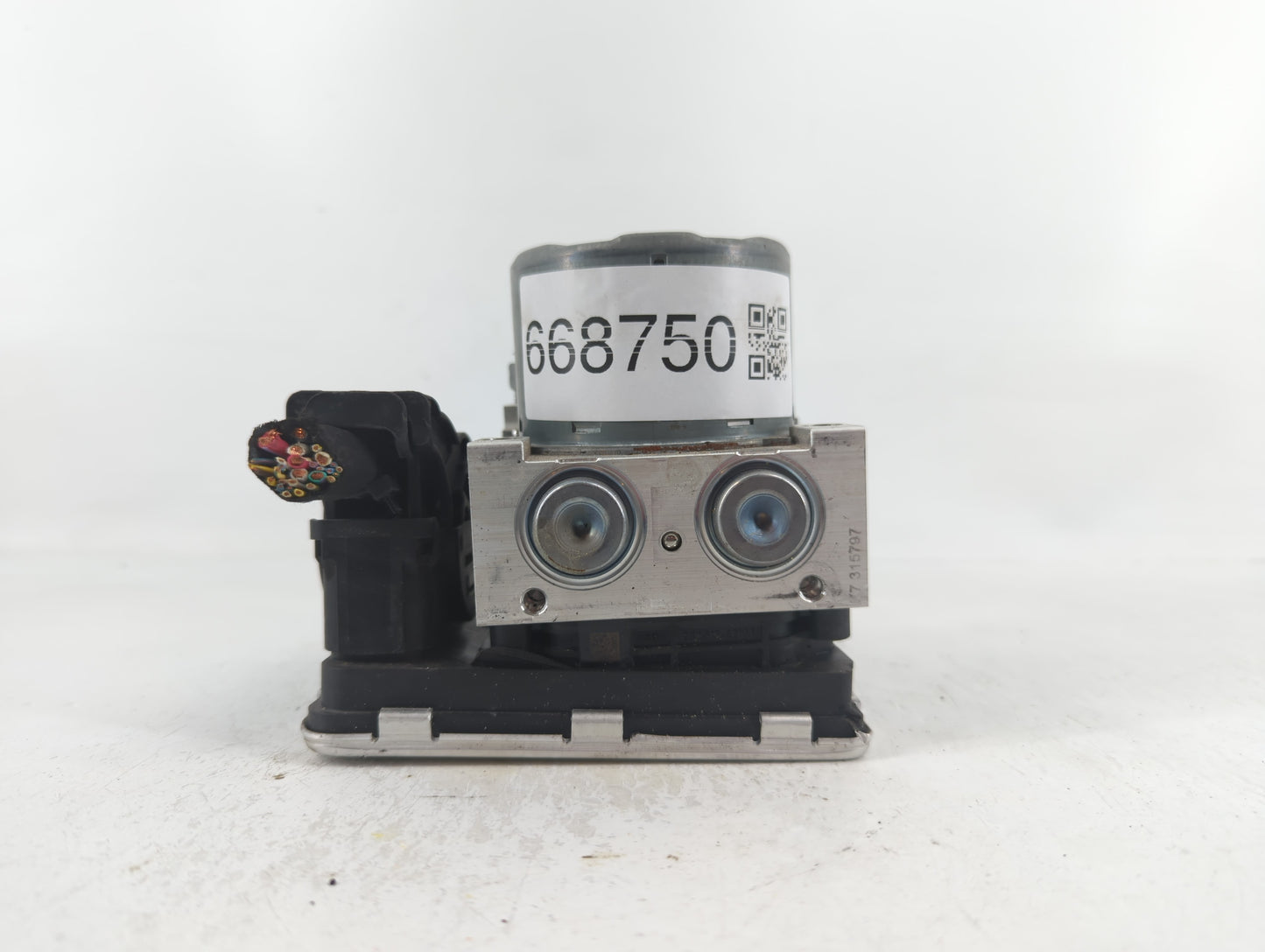 2020-2022 Chevrolet Equinox ABS Pump Control Module Replacement P/N:84825144 Fits Fits 2020 2021 2022 OEM Used Auto Parts - 