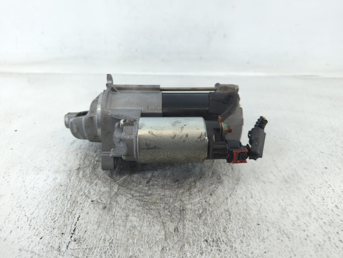 2018-2022 Chevrolet Equinox Car Starter Motor Solenoid OEM P/N:12690481 Fits Fits 2017 2018 2019 2020 2021 2022 OEM Used Aut