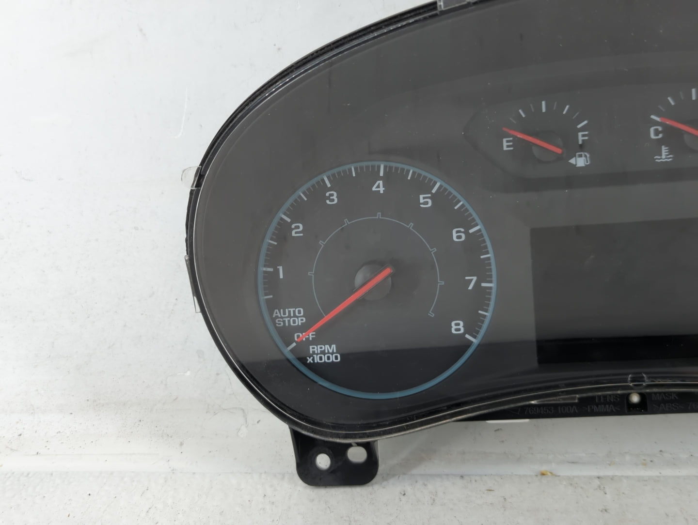 2019-2022 Chevrolet Equinox Instrument Cluster Speedometer Gauges P/N:84625643 Fits Fits 2019 2020 2021 2022 OEM Used Auto P