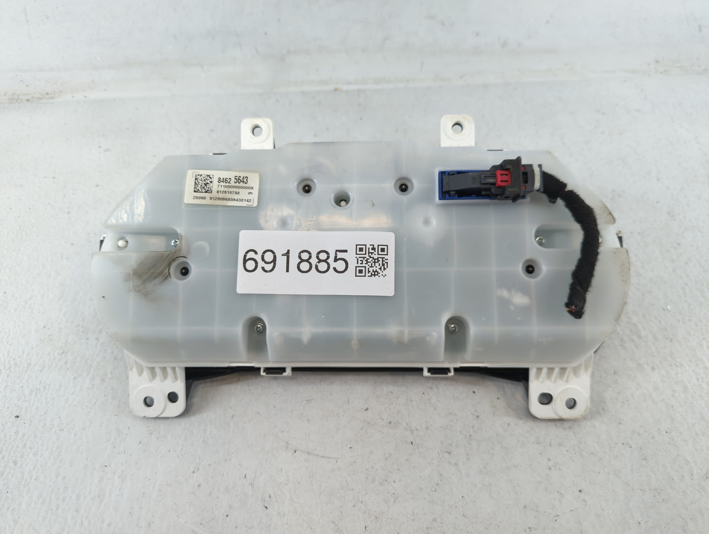 2019-2022 Chevrolet Equinox Instrument Cluster Speedometer Gauges P/N:84625643 Fits Fits 2019 2020 2021 2022 OEM Used Auto P